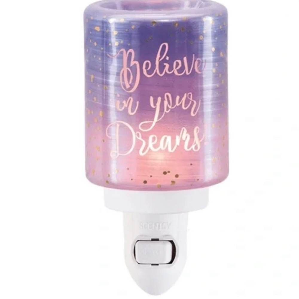 Scentsy Believe In Your Dreams Mini Warmer Plug In Night Light New